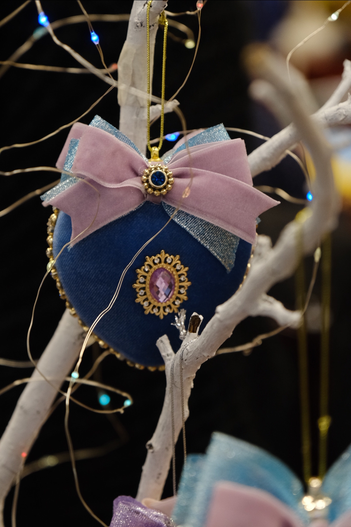 РОЖДЕСТВЕНСКАЯ ЯРМАРКА’ 22 | Англиканская церковь Св.Андрея. Индивидуальная фотосъёмка в Москве. Фотограф Василиса Тарасова