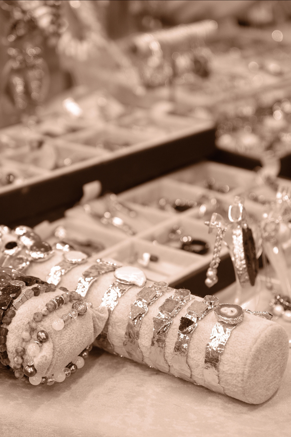 МОСВИНТАЖ |Антикварная ярмарка. Индивидуальная фотосъёмка в Москве. Фотограф Василиса Тарасова