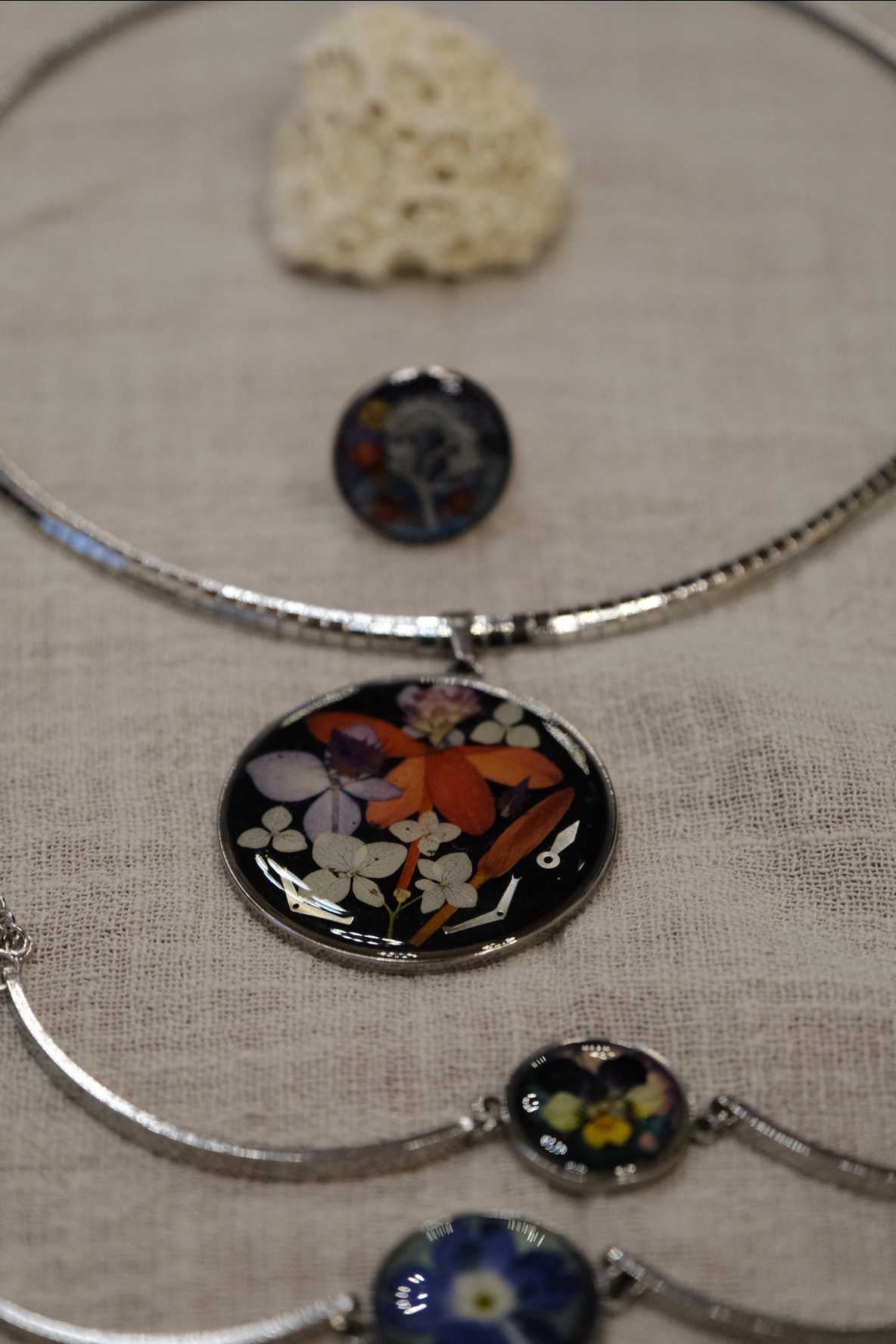 РОЖДЕСТВЕНСКАЯ ЯРМАРКА’ 22 | Англиканская церковь Св.Андрея. Индивидуальная фотосъёмка в Москве. Фотограф Василиса Тарасова