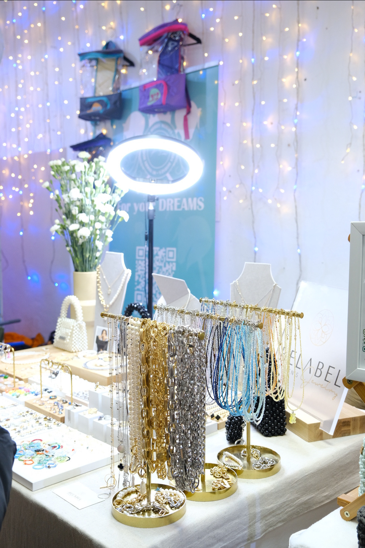 ДУНЯША market | Ярмарка новогодних подарков. Индивидуальная фотосъёмка в Москве. Фотограф Василиса Тарасова