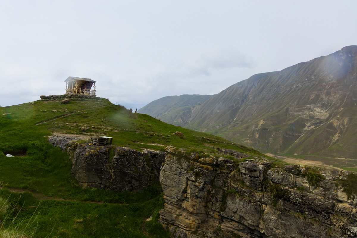 Горы. Photomantis