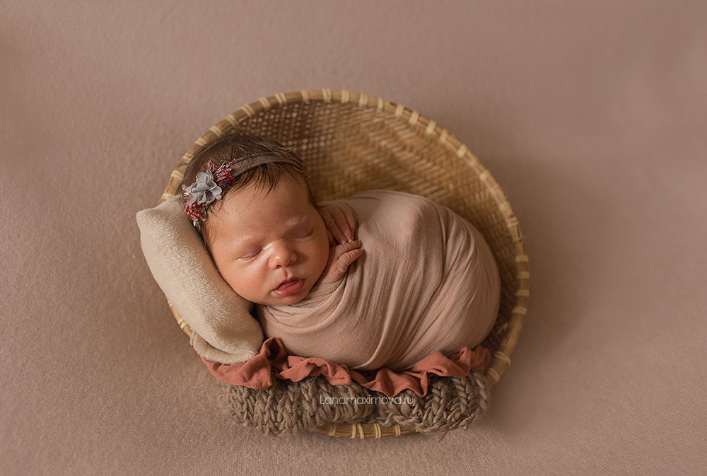 София 9 дней. Фотограф новорождённых малышей и детский фотограф В Казани Лана Максим