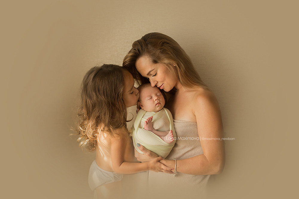 Мия 13 дней. Фотограф новорождённых малышей и детский фотограф В Казани Лана Максим