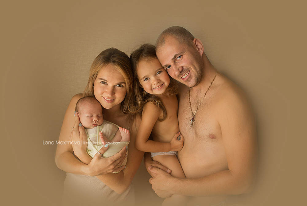 Мия 13 дней. Фотограф новорождённых малышей и детский фотограф В Казани Лана Максим