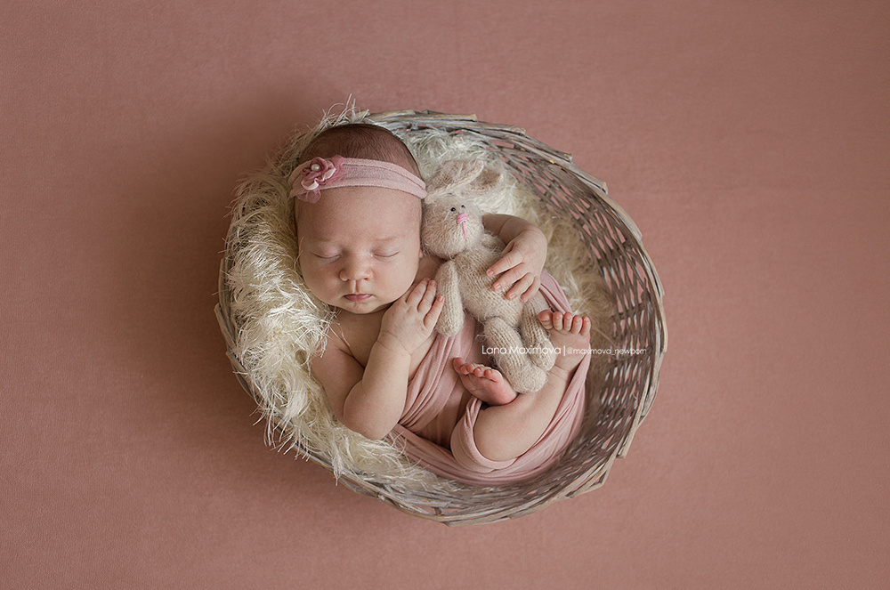 Мия 13 дней. Фотограф новорождённых малышей и детский фотограф В Казани Лана Максим