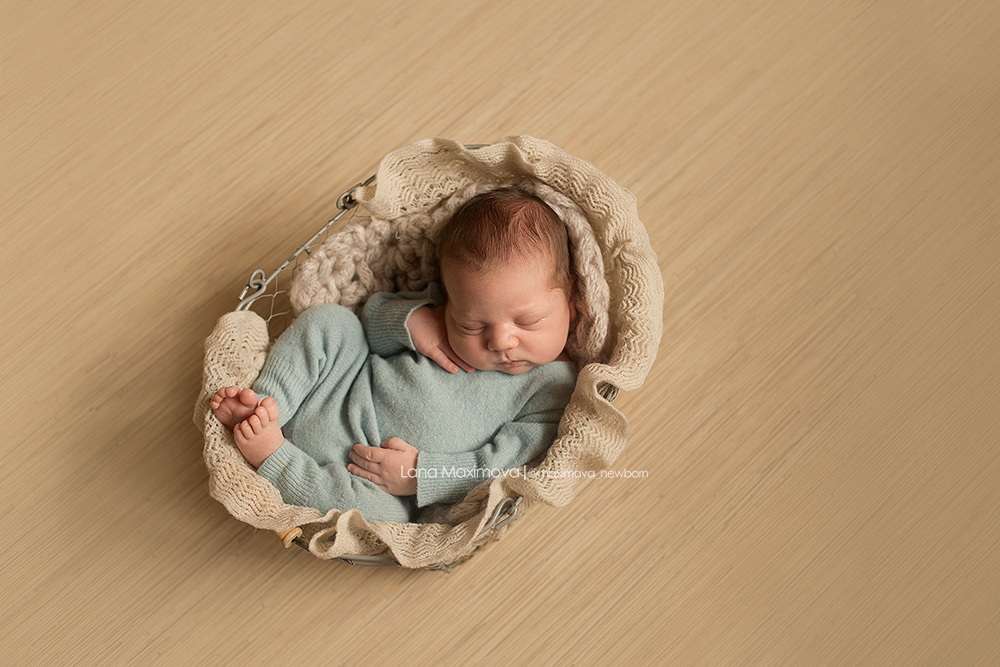 Марк 10 дней. Фотограф новорождённых малышей и детский фотограф В Казани Лана Максим