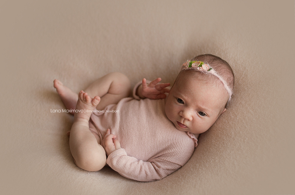 Мия 13 дней. Фотограф новорождённых малышей и детский фотограф В Казани Лана Максим