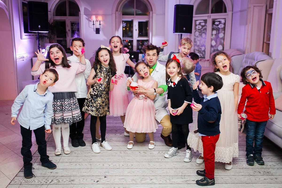 Фотосъемка детского Дня рождения Элизы. Репортажный фотограф Борис Геер