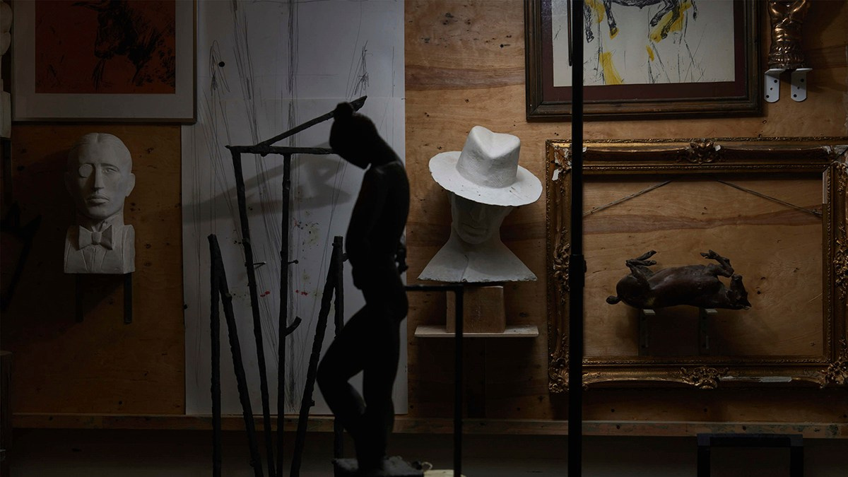 Скульптор Алексей Дмитриев