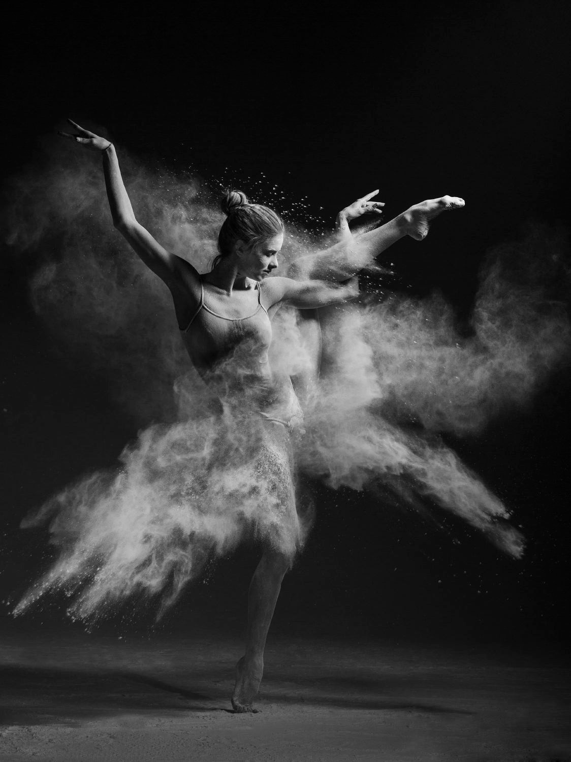 FLOUR. Портретный и бизнес-фотограф в Москве Андрей Никольский