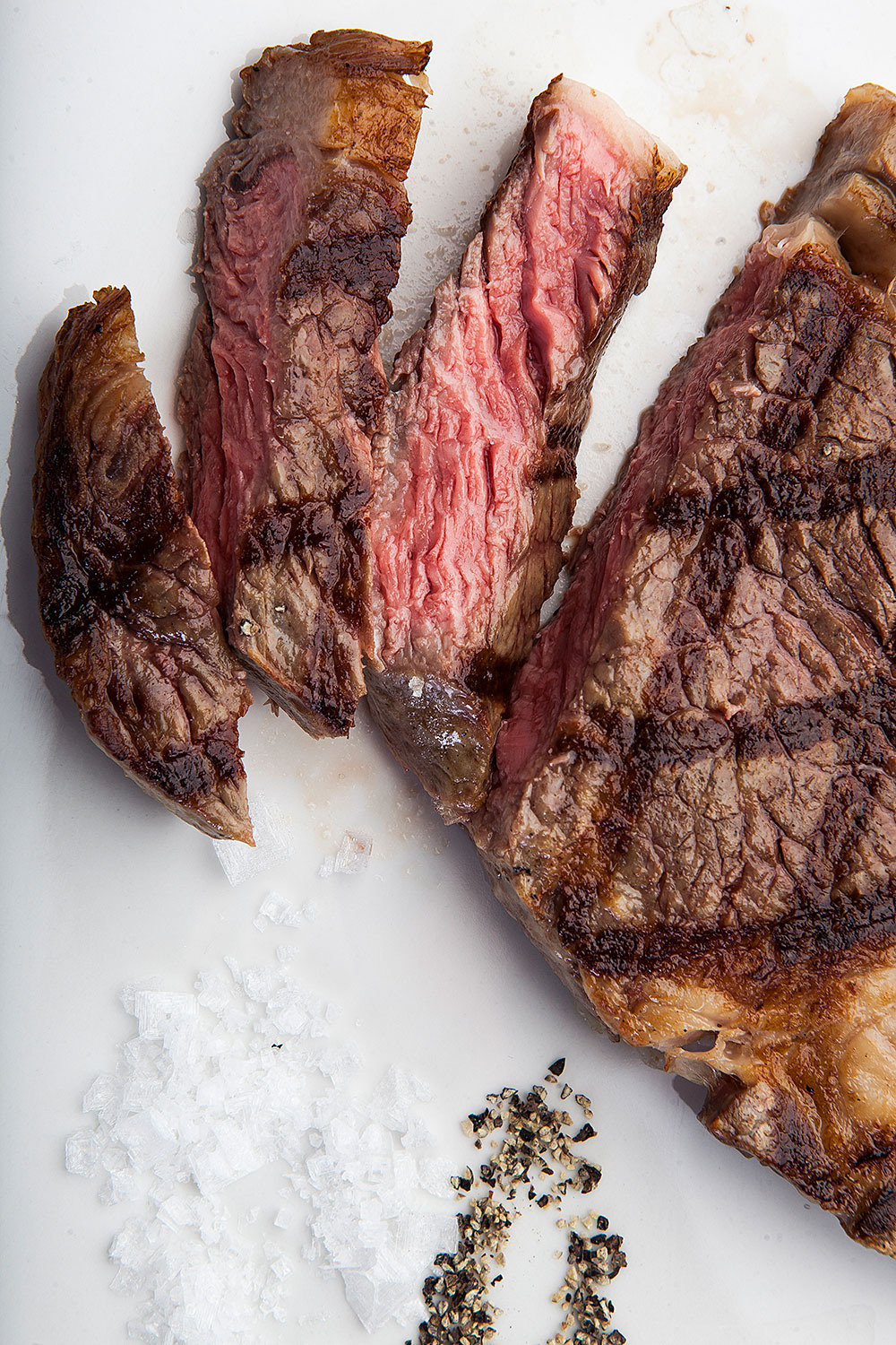 Фотосъемка еда для ресторанов в Санкт-Петербурге. Фудфотограф Максим Николаев. 