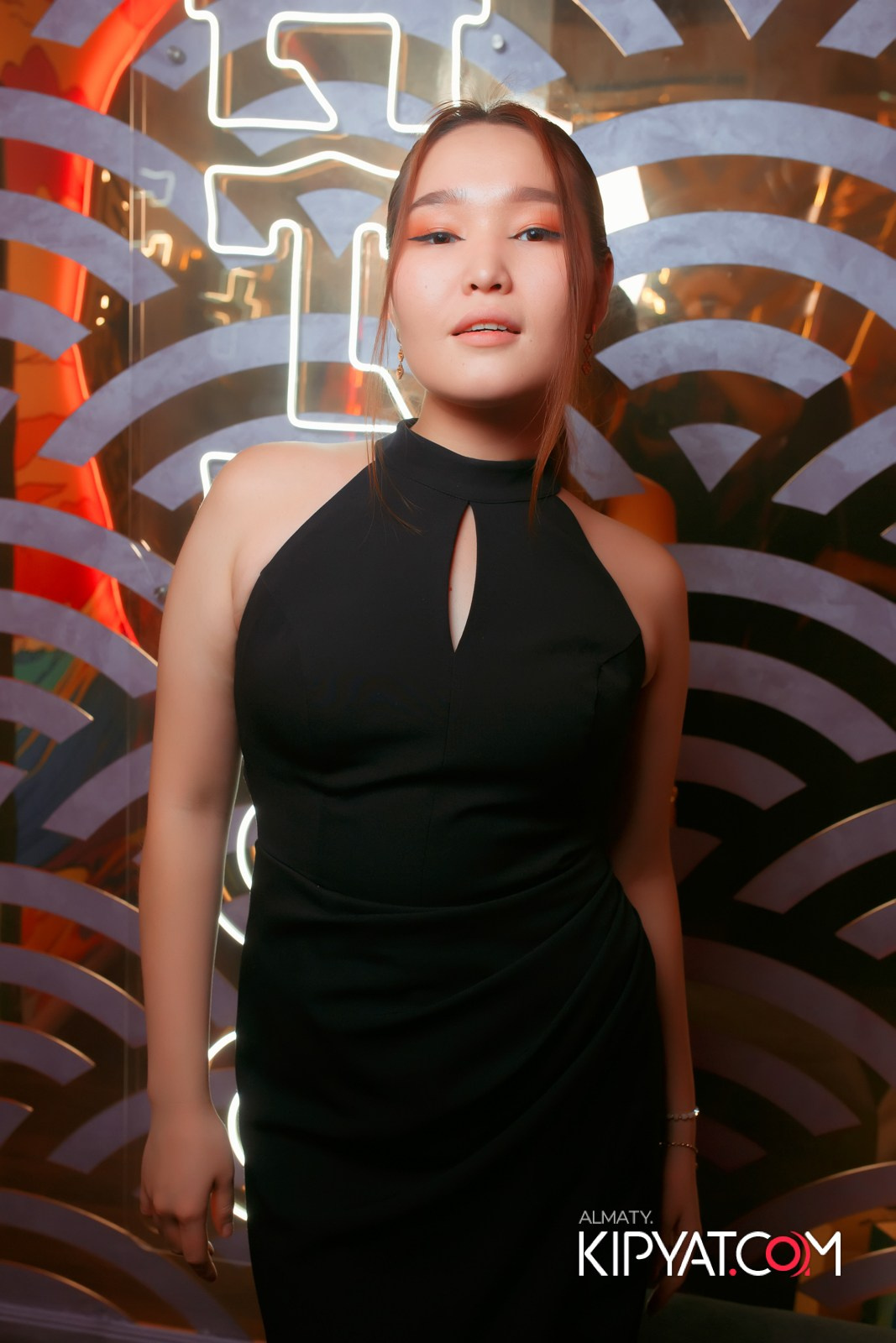 УХО И МЕДВЕДЬ НА САИНА. КИПЯТКОМ АЛМАТЫ!