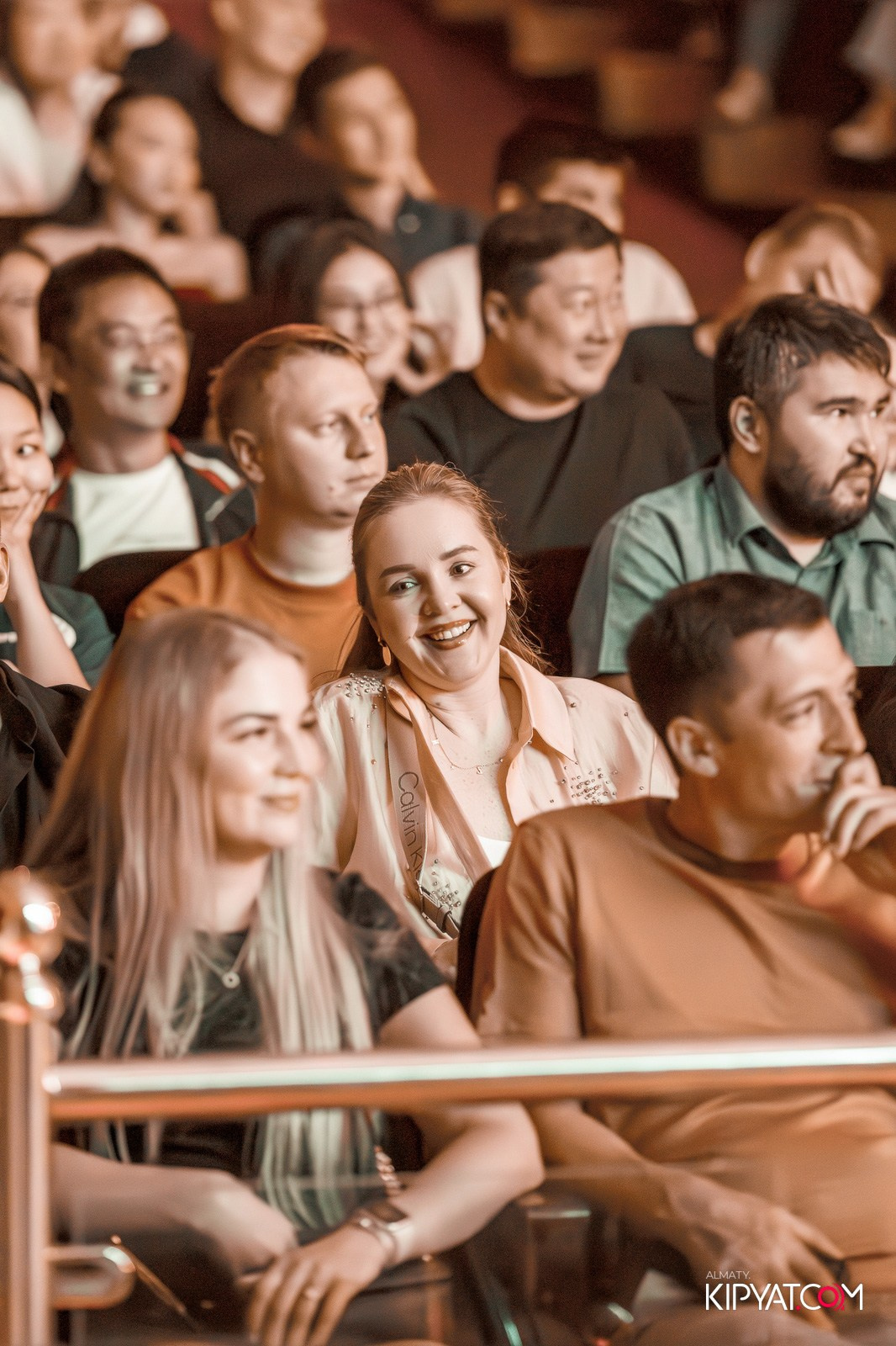 STAND UP КОНЦЕРТ АЛЕКСАНДА МЕРКУЛЬ. КИПЯТКОМ АЛМАТЫ!