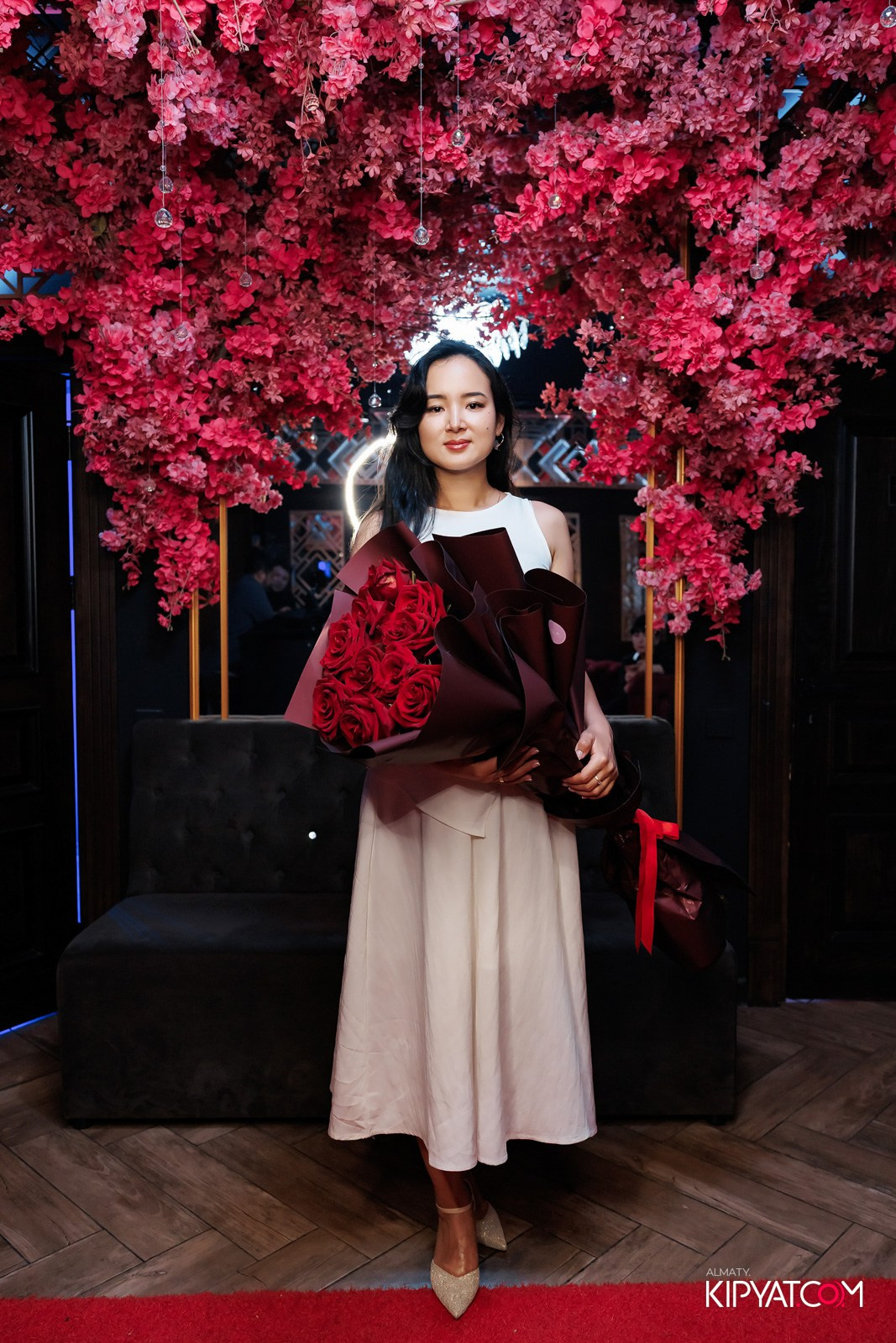 ЗАЯ, НА БИС. КИПЯТКОМ АЛМАТЫ!