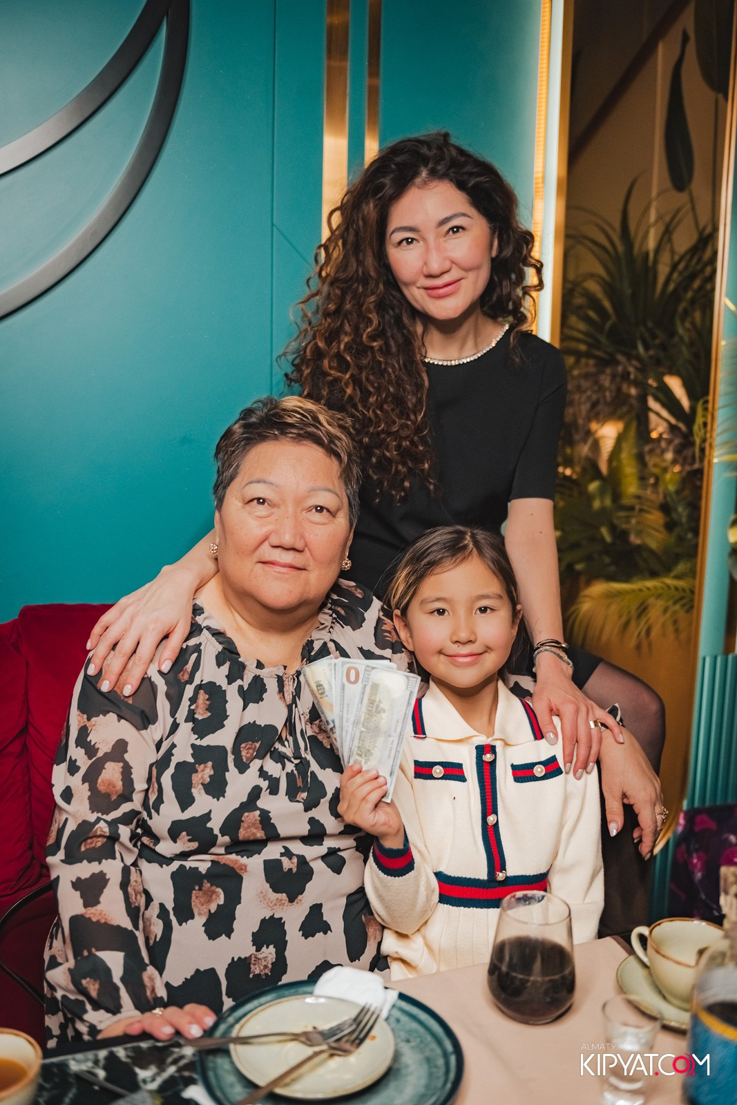 MODI RESTORANCHIK. КИПЯТКОМ АЛМАТЫ!