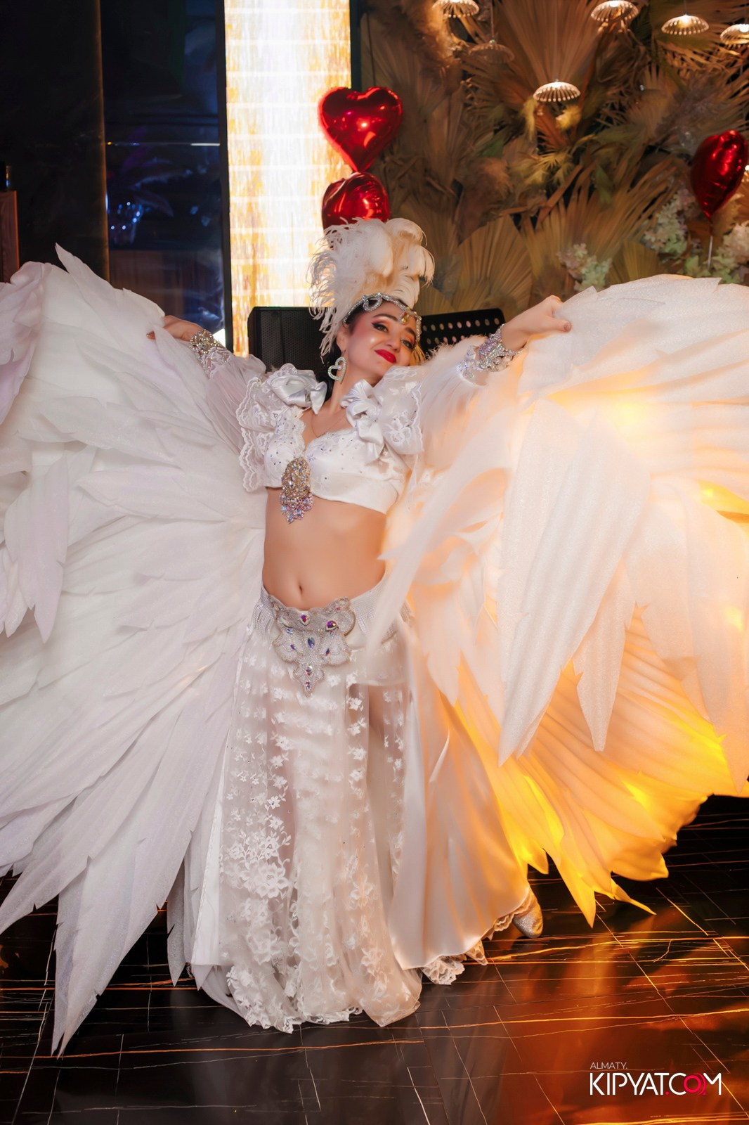 БАР ПАНАЕХАЛИ НА ДОСТЫК. КИПЯТКОМ АЛМАТЫ! Фотосъемка мероприятий в Алматы