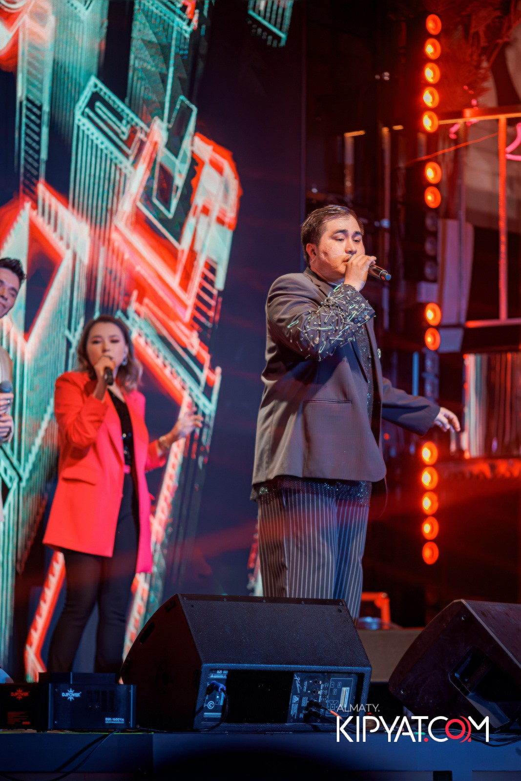 SANTA BARBARA — МЮЗИКЛ ДЖУЛИЯ. КИПЯТКОМ АЛМАТЫ!