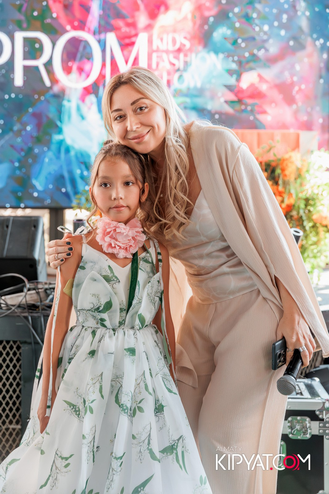 PROM KIDS FASHION SHOW. КИПЯТКОМ АЛМАТЫ!