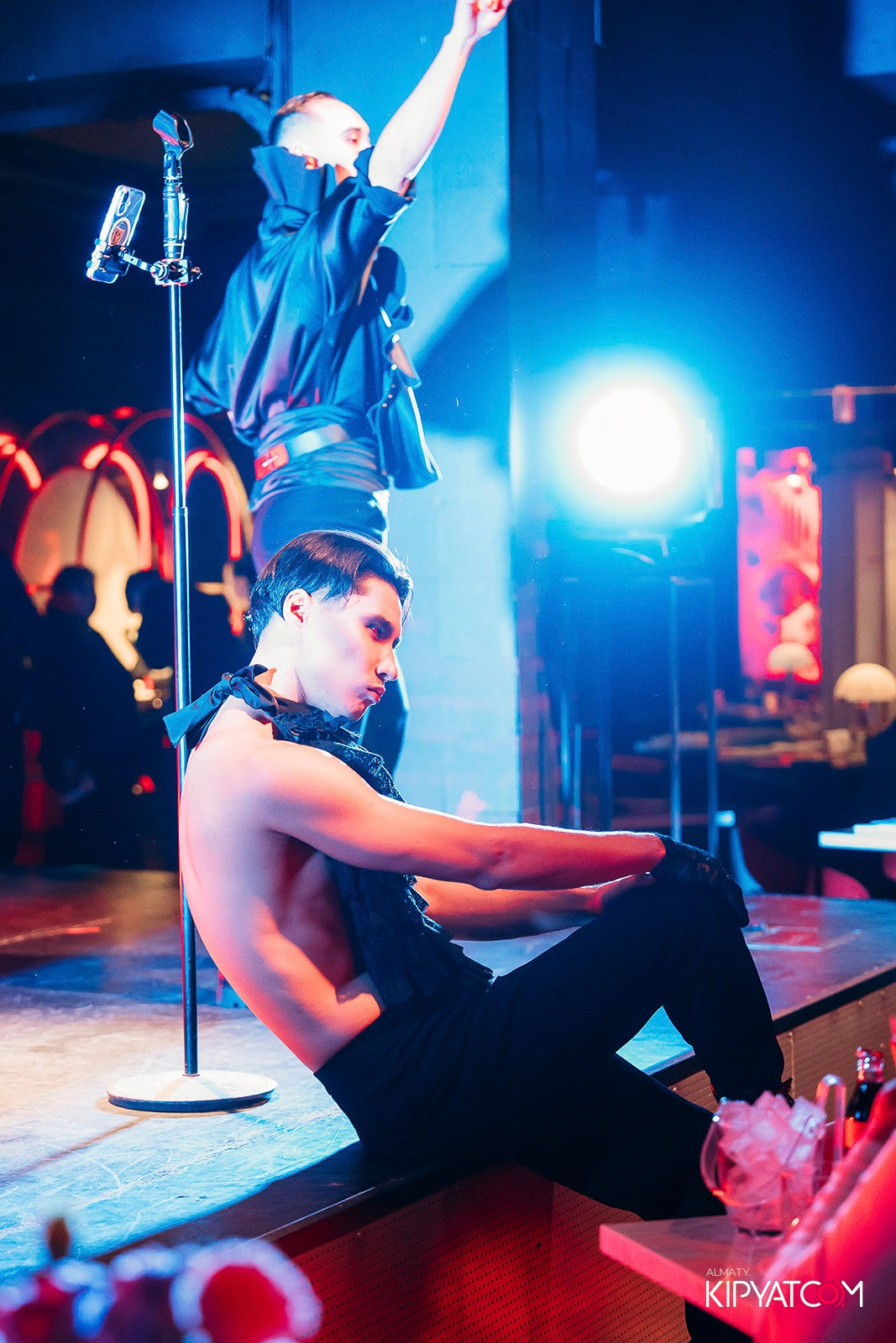 QUEEN. КИПЯТКОМ АЛМАТЫ!