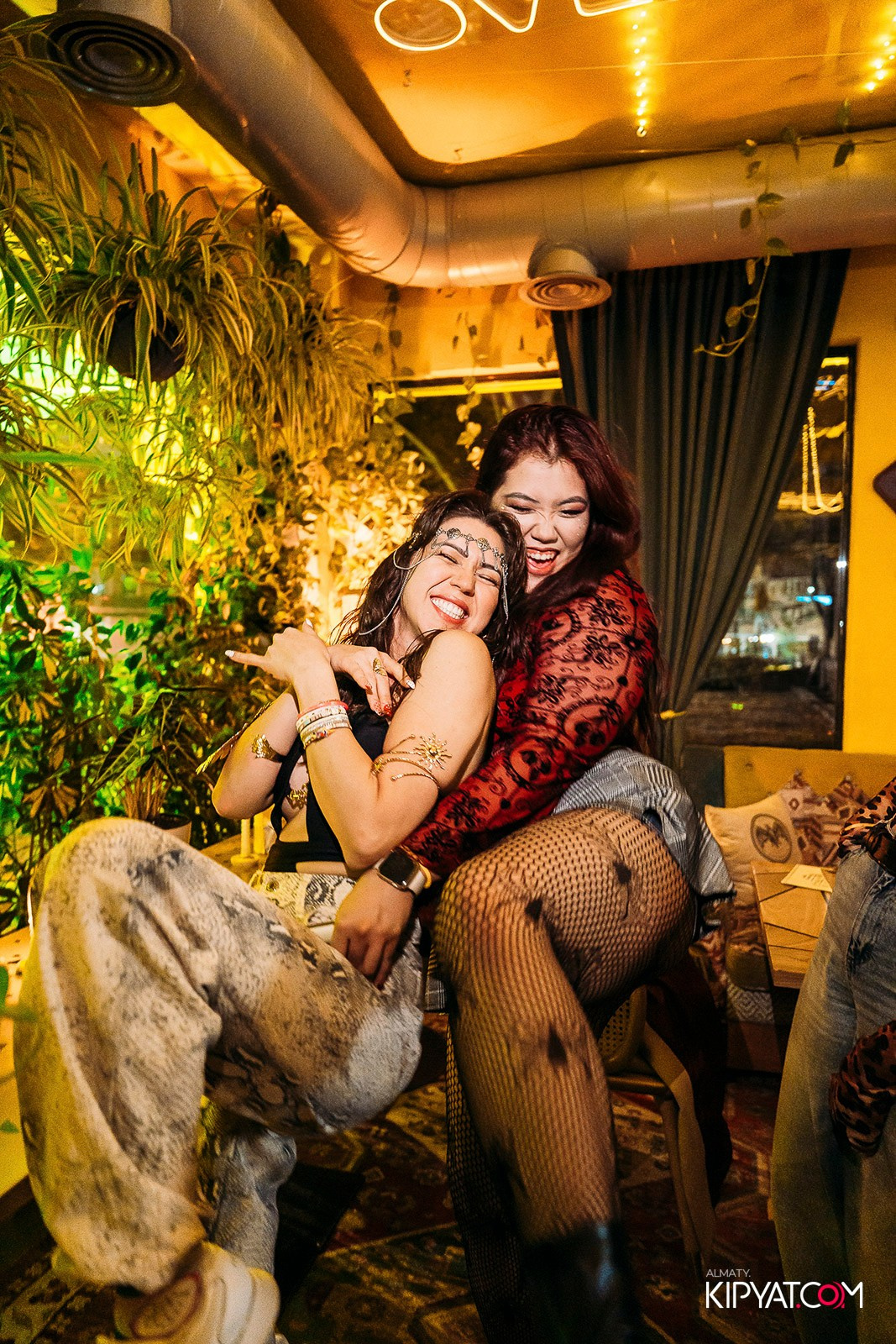 RE: SET. КИПЯТКОМ АЛМАТЫ!