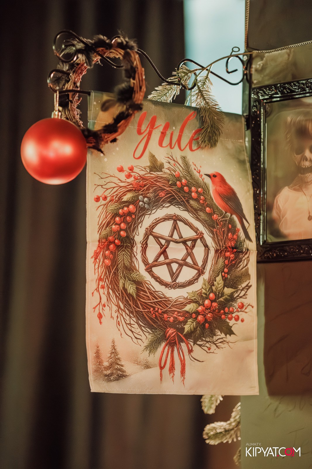 MERRY CREEPYSTMASS AND SPOOKY NEW YEAR — QUEEN OF THE DARKNESS BAR. КИПЯТКОМ АЛМАТЫ!