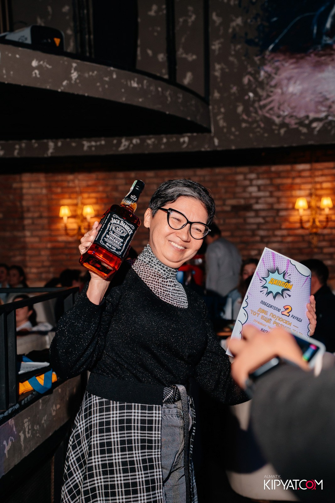 МУЗЫКАЛЬНОЕ ЛОТО В HIT RETRO. КИПЯТКОМ АЛМАТЫ!