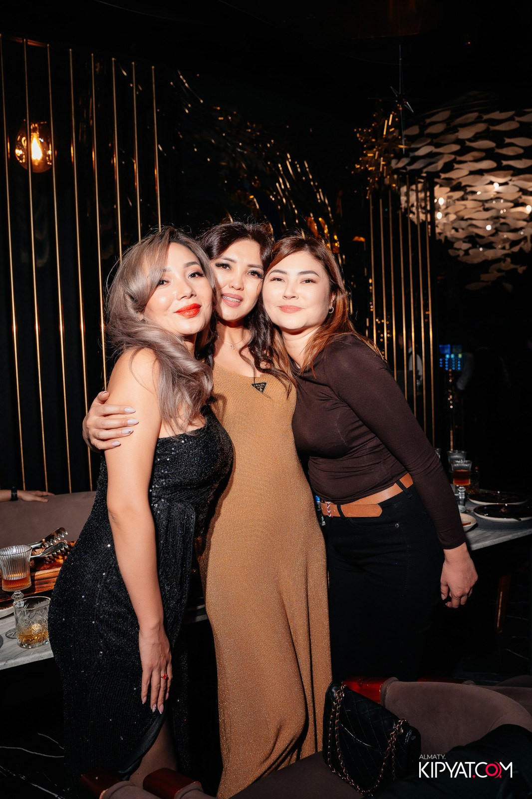 MOOD KARAOKE & TERRACE. КИПЯТКОМ АЛМАТЫ!