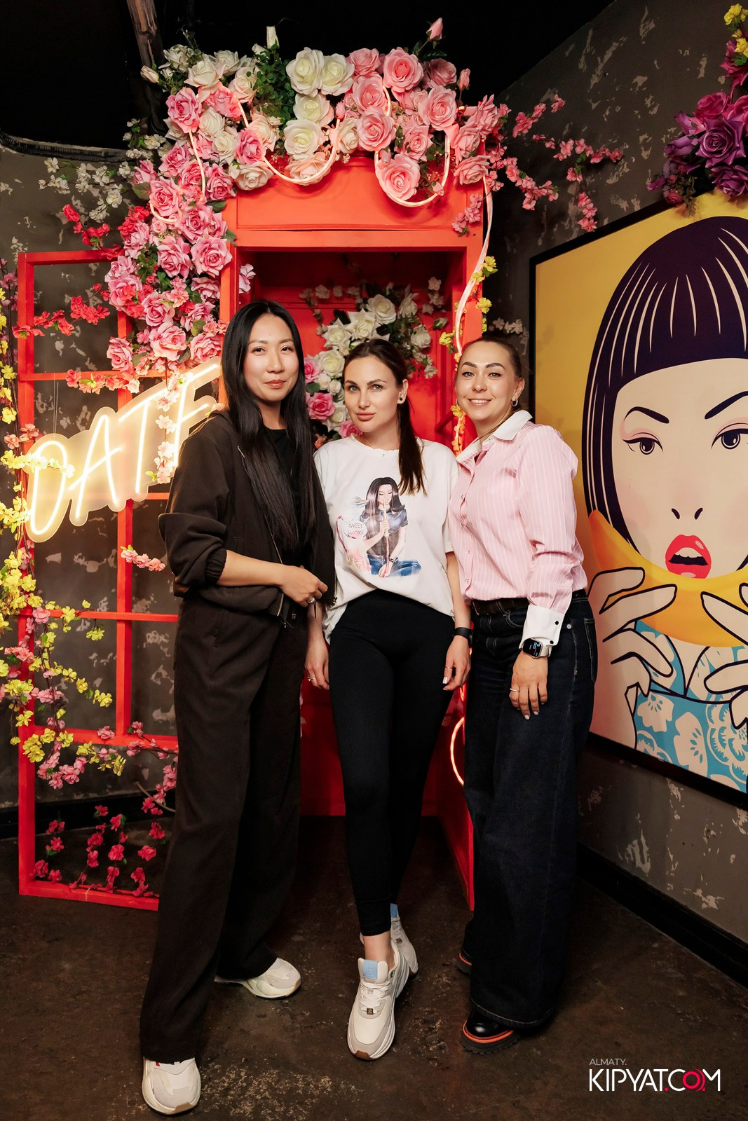 МУЗЫКАЛЬНОЕ ЛОТО В HIT RETRO. КИПЯТКОМ АЛМАТЫ! Фотосъемка мероприятий в Алматы