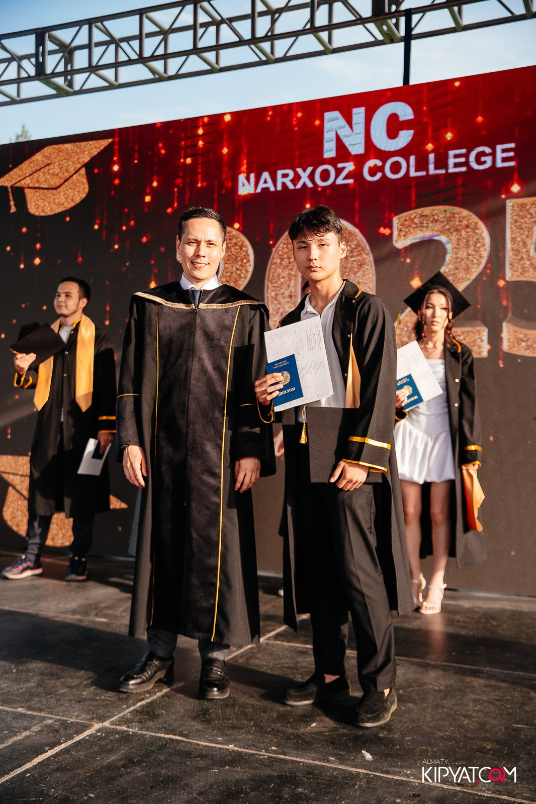 ВРУЧЕНИЕ ДИПЛОМОВ — НАРХОЗ КОЛЛЕДЖ. Part 3. КИПЯТКОМ АЛМАТЫ!