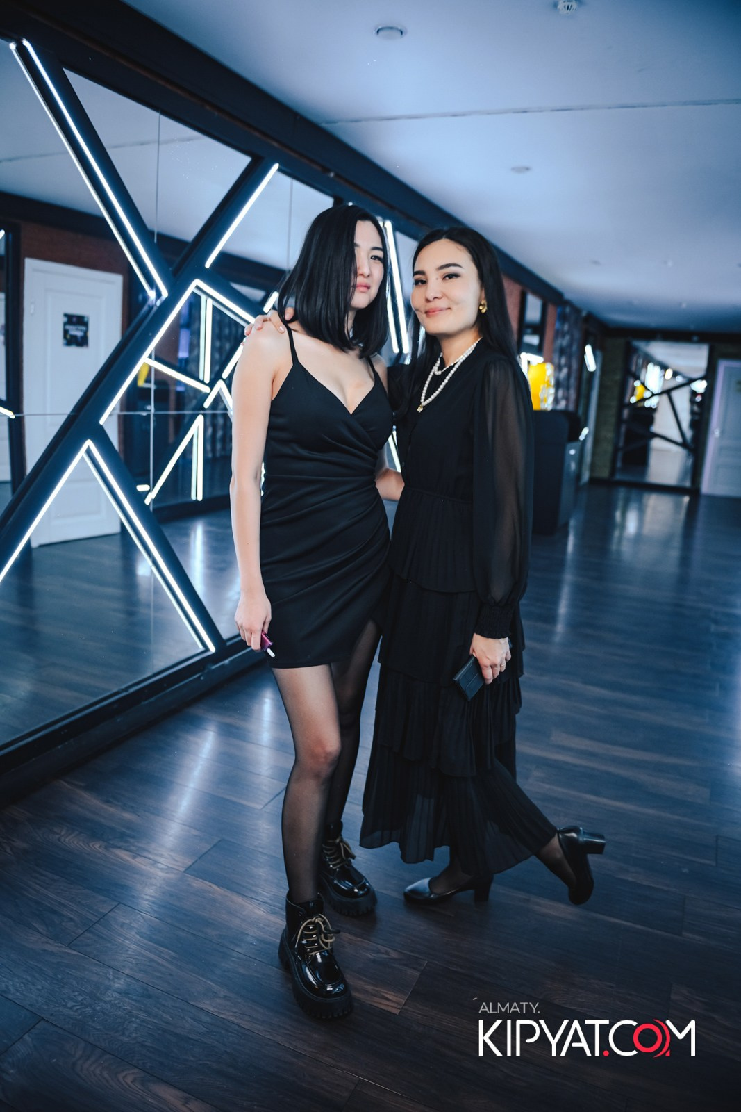 УХО И МЕДВЕДЬ НА САИНА. КИПЯТКОМ АЛМАТЫ! Фотосъемка мероприятий в Алматы