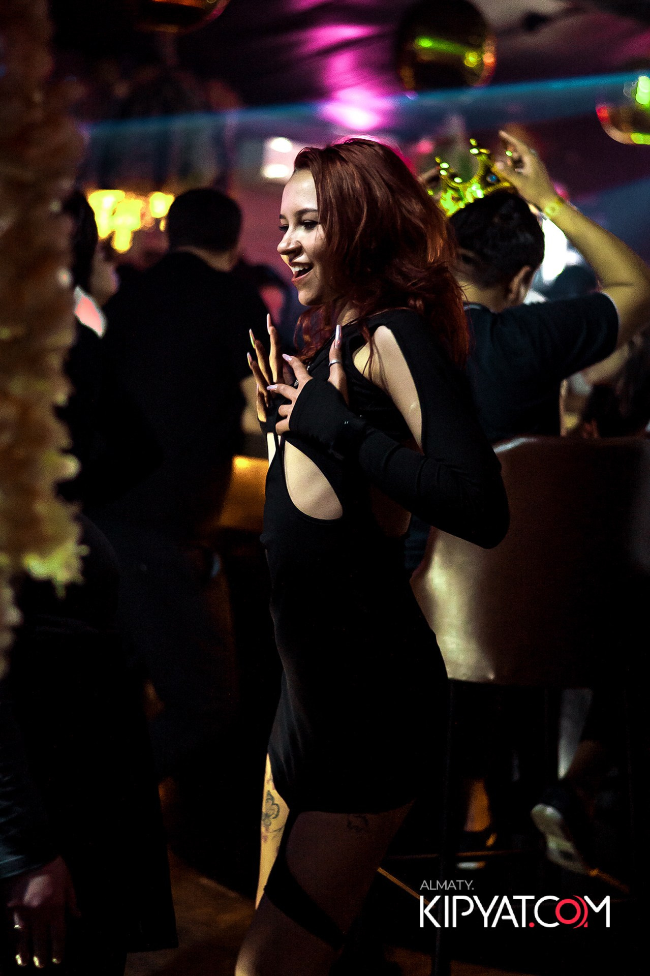 UYAT EMES BAR. КИПЯТКОМ АЛМАТЫ!