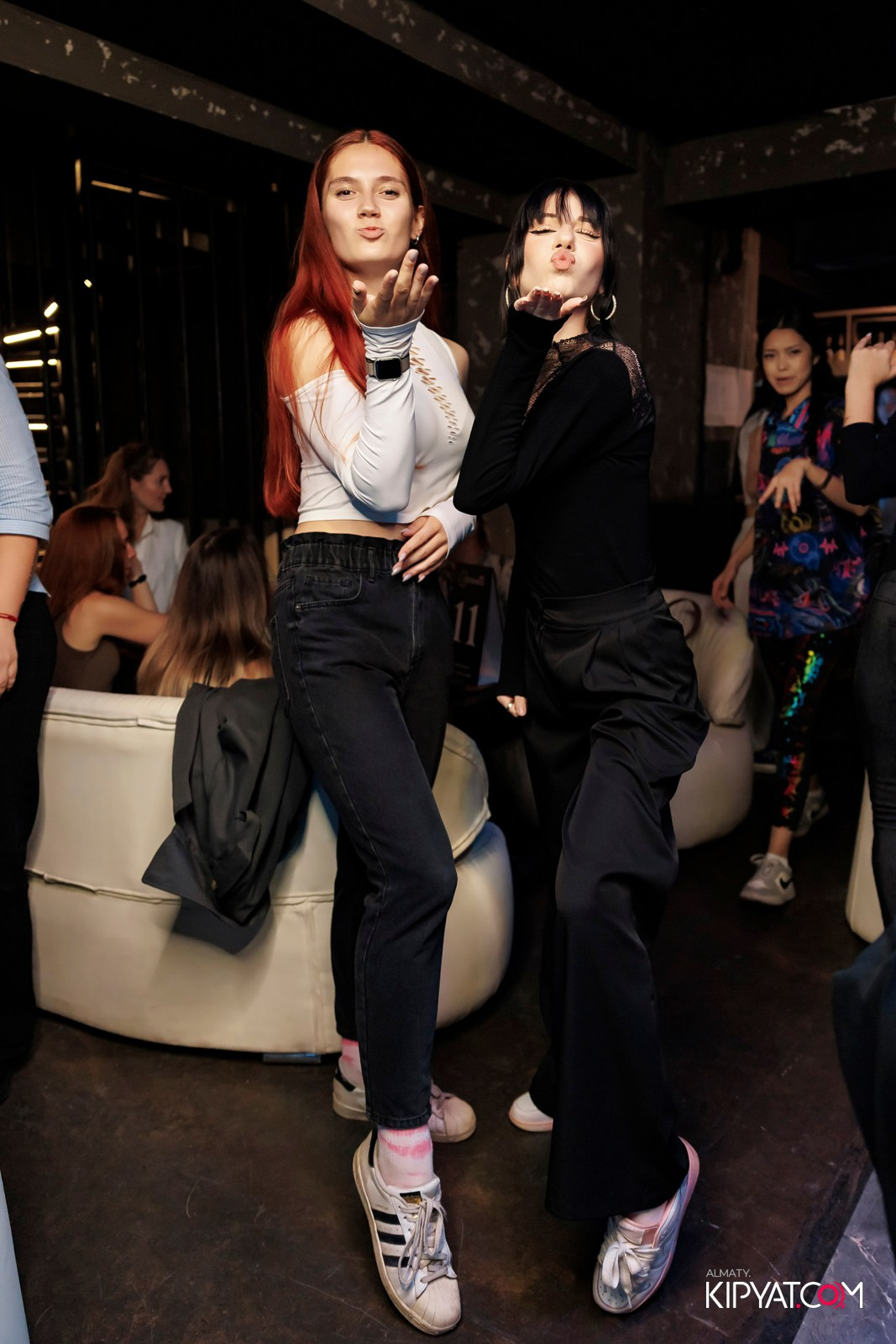 МУЗЫКАЛЬНОЕ ЛОТО В HIT RETRO. КИПЯТКОМ АЛМАТЫ!