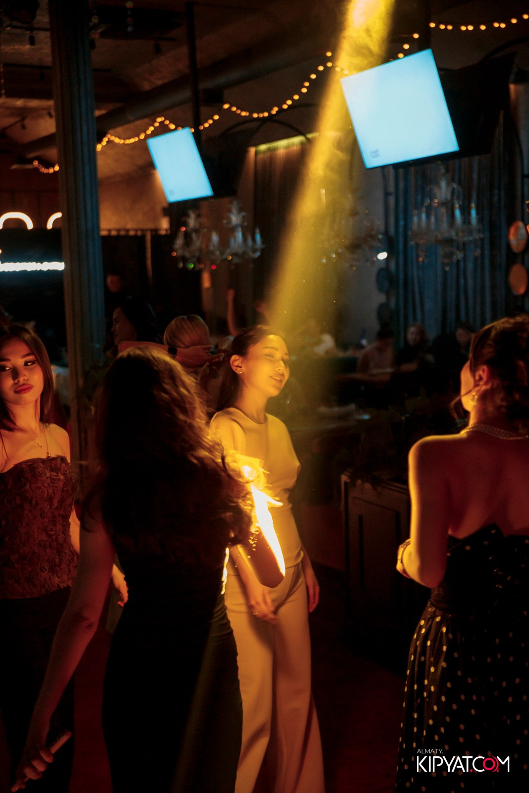 MAMA GIVI. КИПЯТКОМ АЛМАТЫ! Фотосъемка мероприятий в Алматы