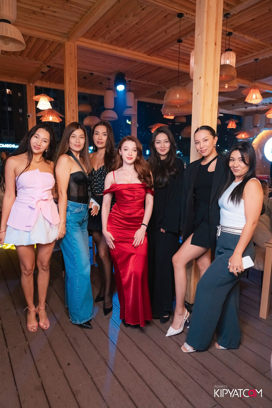 THE BROOKLN B MOOD KARAOKE & TERRACE. КИПЯТКОМ АЛМАТЫ!