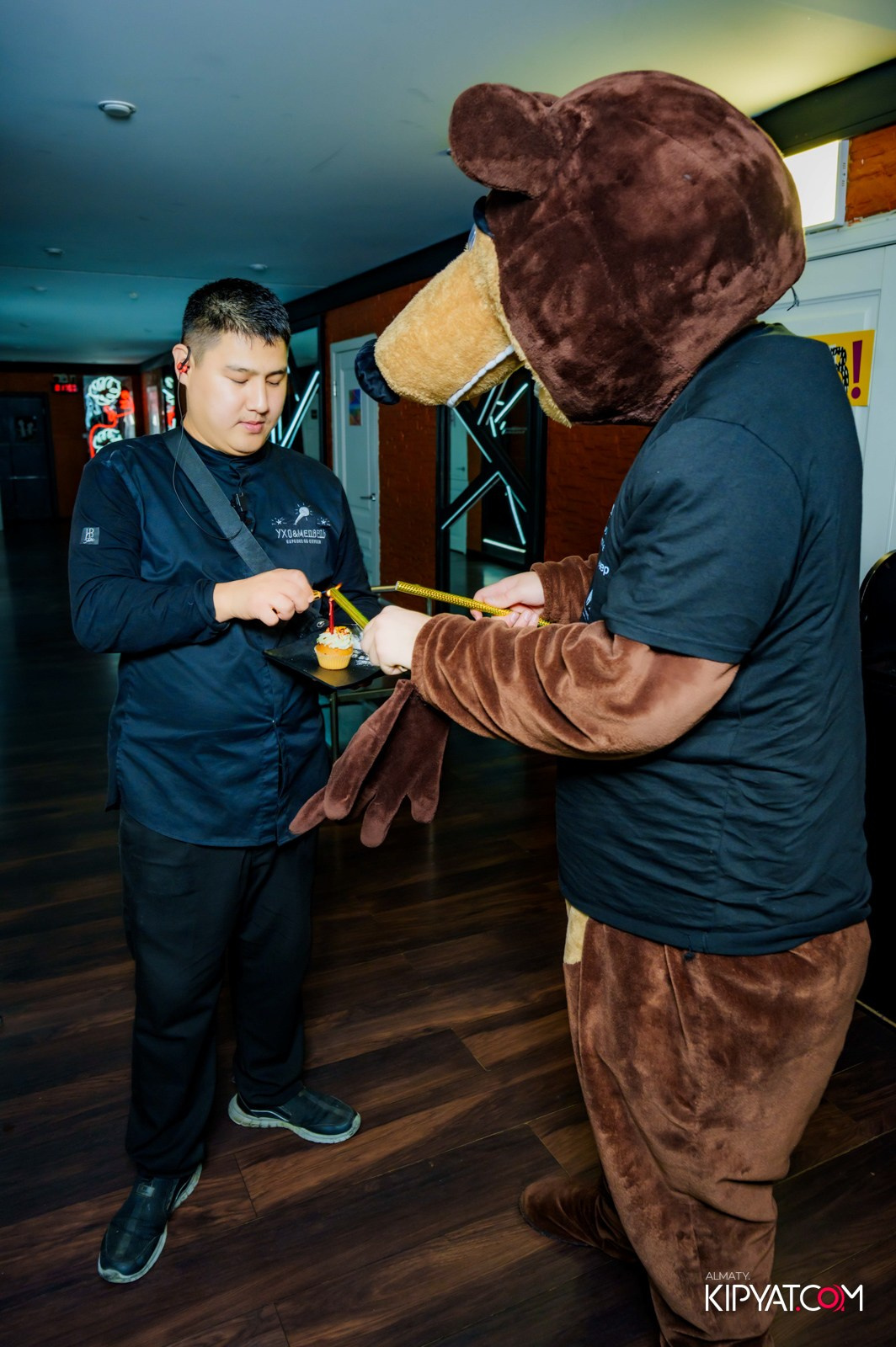 УХО И МЕДВЕДЬ НА САИНА. КИПЯТКОМ АЛМАТЫ!