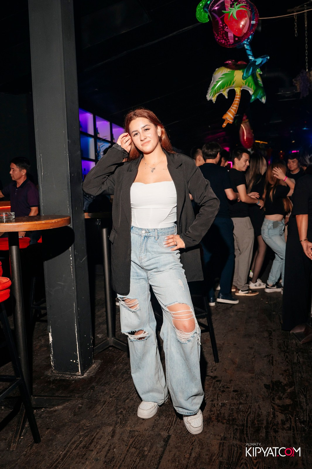 UYAT EMES BAR. КИПЯТКОМ АЛМАТЫ!