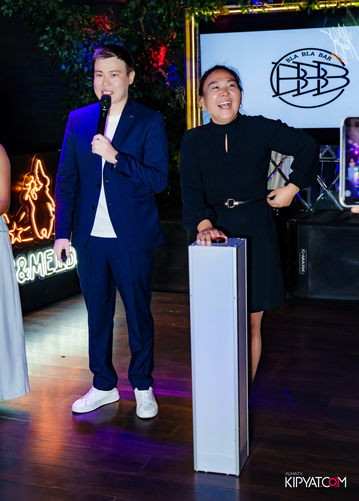 УХО И МЕДВЕДЬ НА САИНА. КИПЯТКОМ АЛМАТЫ!