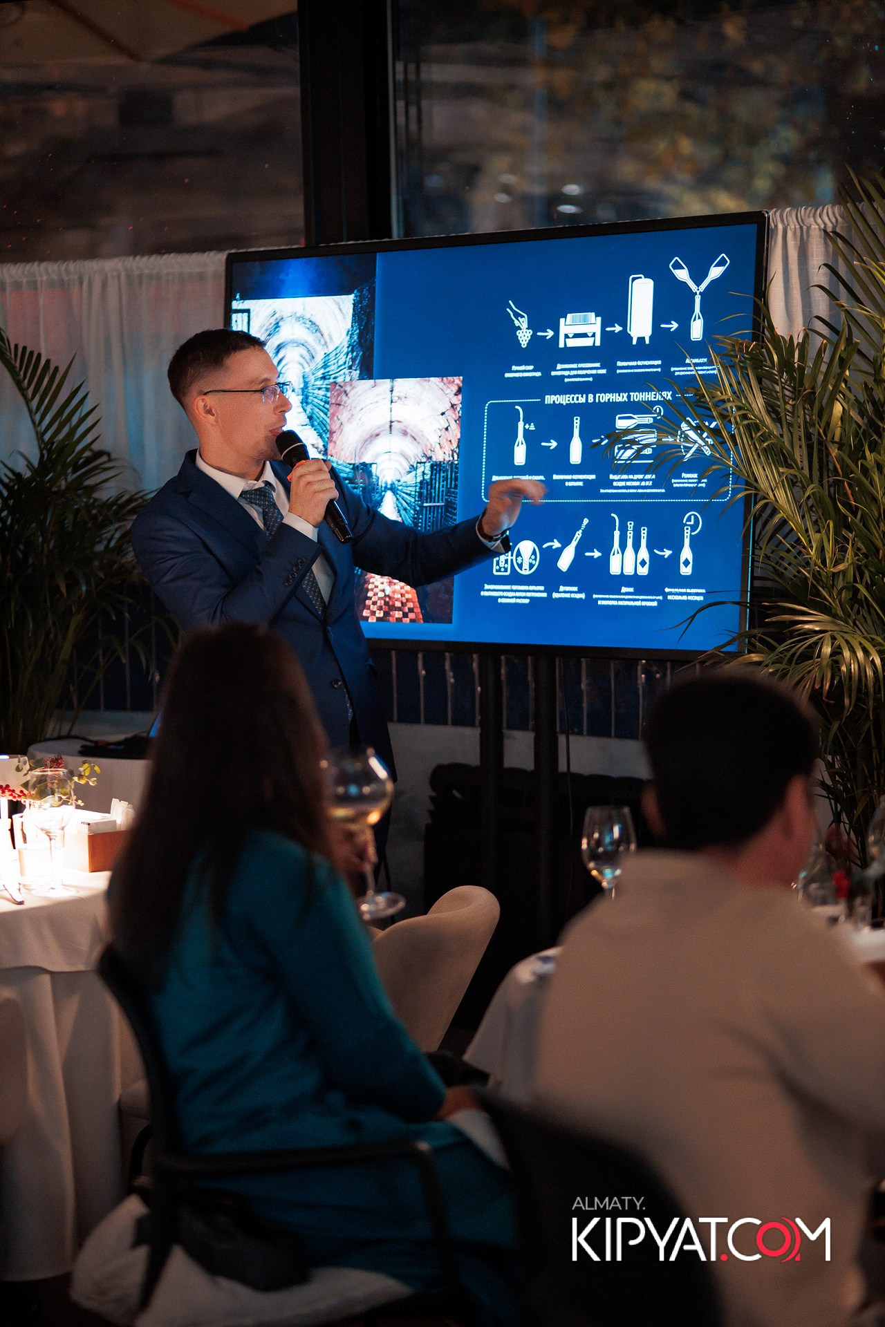 ЭКСКЛЮЗИВНЫЙ ГАСТРОНОМИЧЕСКИЙ УЖИН В 4 РУКИ В СОПРОВОЖДЕНИИ ВИН АБРАУ-ДЮРСО. КИПЯТКОМ АЛМАТЫ!