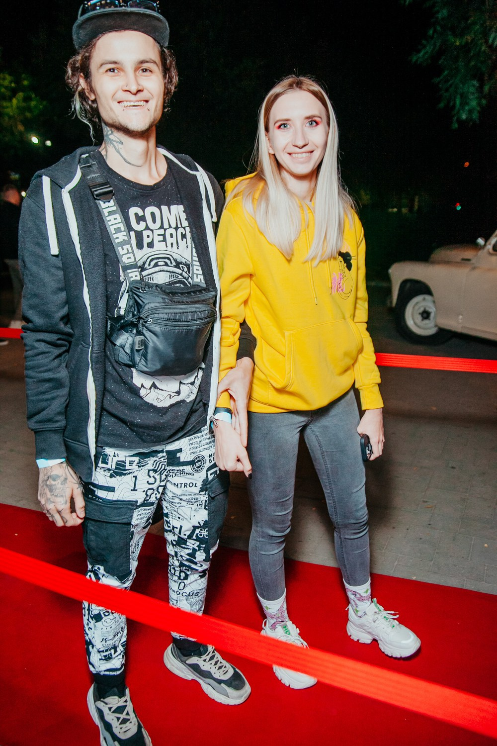 Презентация «Iphone 15». Свадебный и детский фотограф в Волгограде Слава Белов