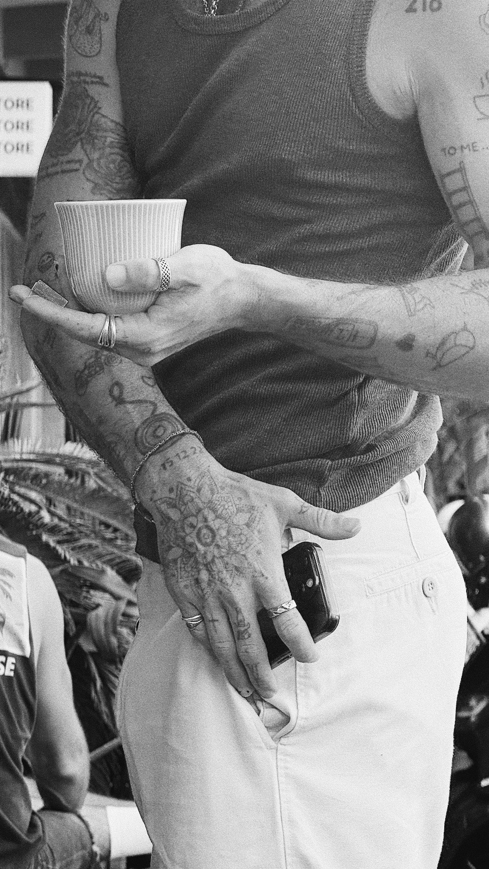 Who u are?. Carolinetru