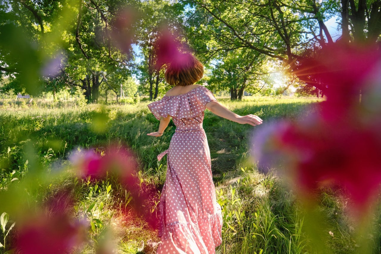Летняя фотосессия на природе, в лесу, на улице. Семейная с детьми