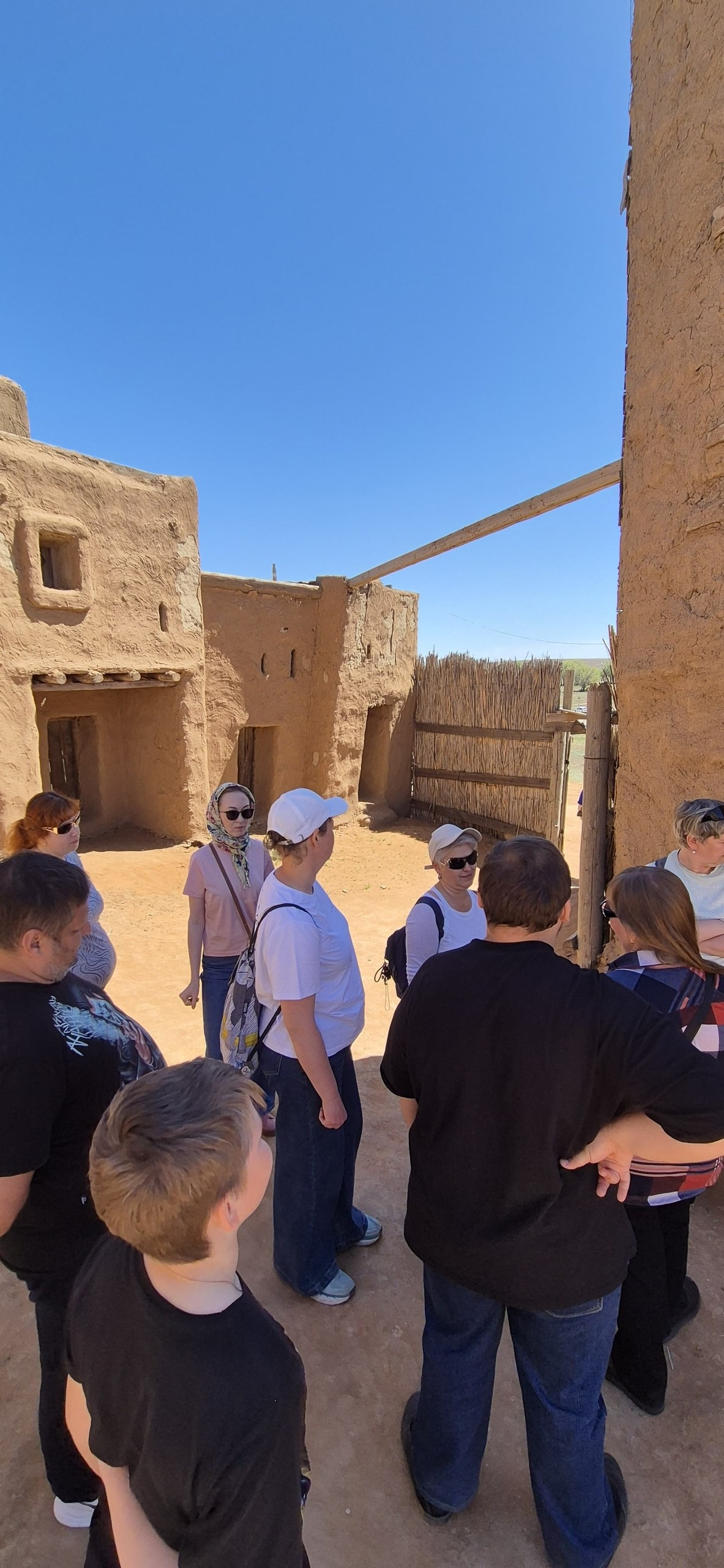 Астрахань и Элиста. Экскурсионная поездка | 30.04-04.05.2025. Галерея Фантим