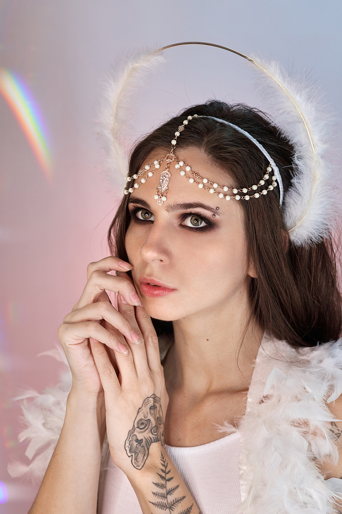 Красивая с нимбом в образе ангела. Фотограф. Тимашевск. Кубань. Краснодарский край. Москва. Фотограф в Москве.