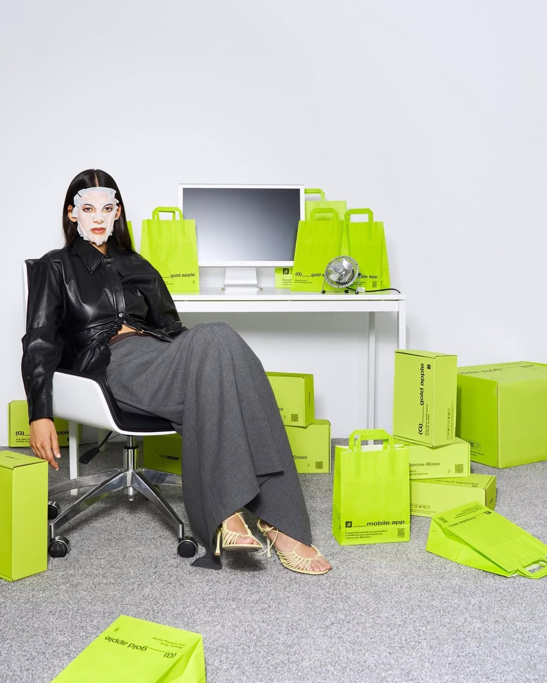 Gold Apple. Vladimir Ulianov