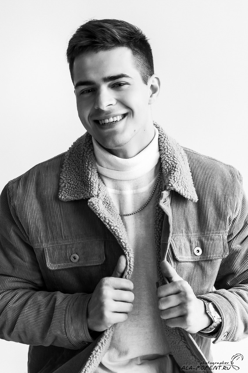 Бизнес портрет. Профессиональный фотограф в Брянске Аля Подольная. Свадебный, семейный, портретный фотограф. Выпускные альбомы. Опыт более 10 лет. АЛЯМОМЕНТ