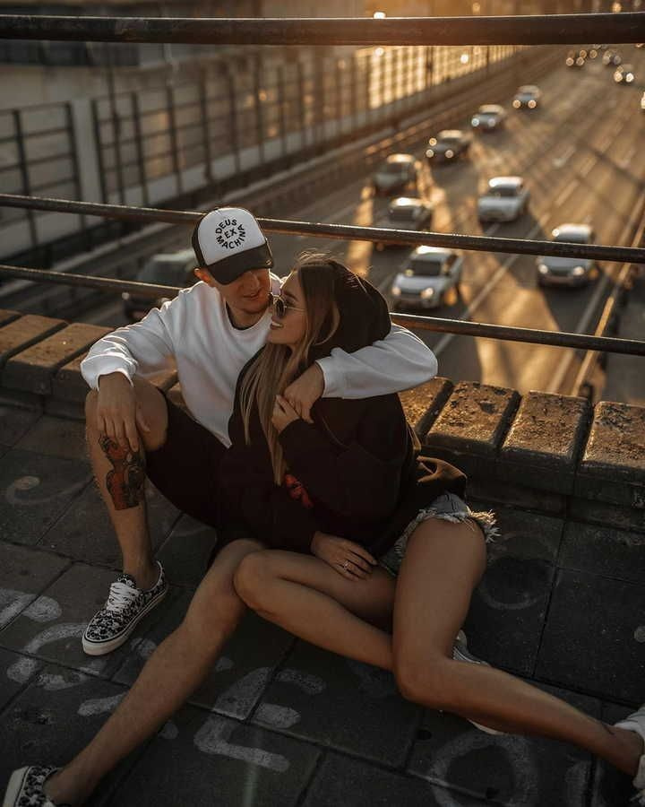 Фотосъемка у московского дома — колонны и балконы