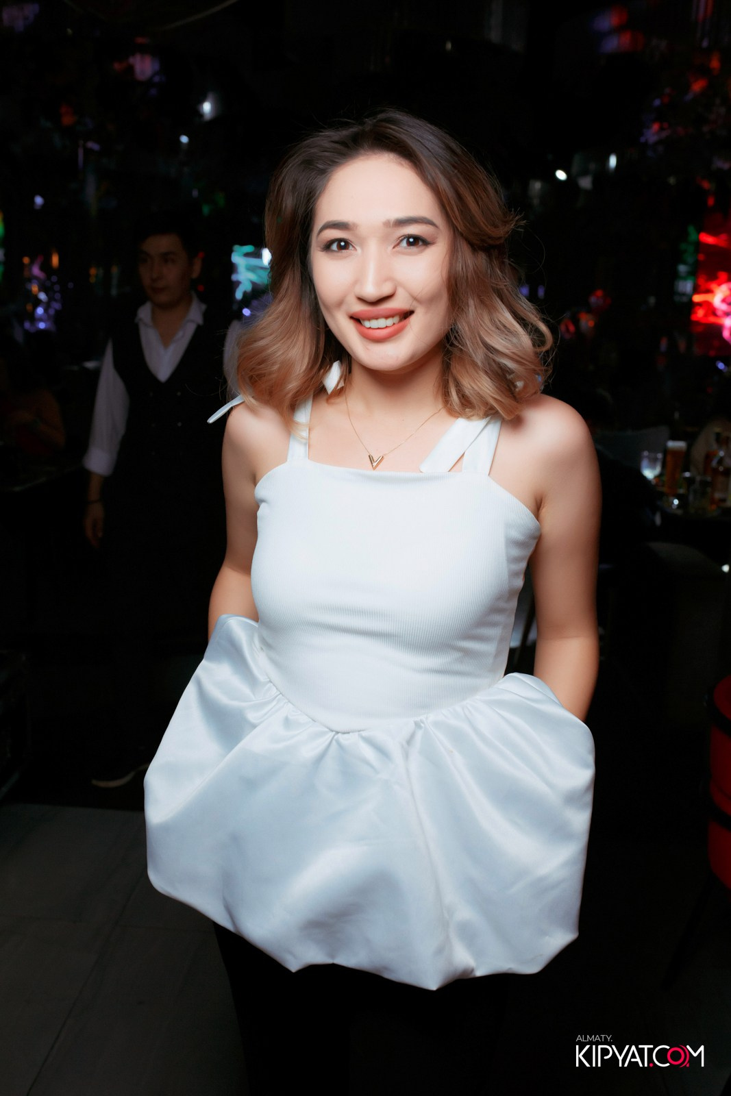 FRIENDS BAR & TERRACE. КИПЯТКОМ АЛМАТЫ!