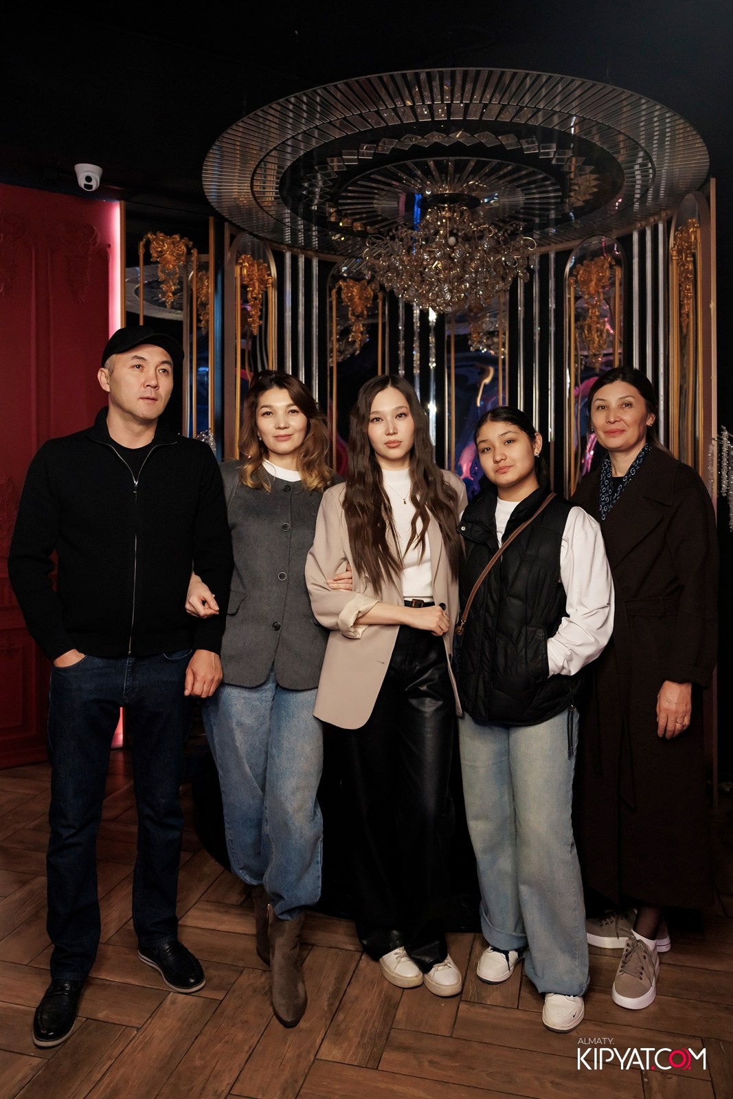 ЗАЯ, НА БИС. КИПЯТКОМ АЛМАТЫ! Фотосъемка мероприятий в Алматы