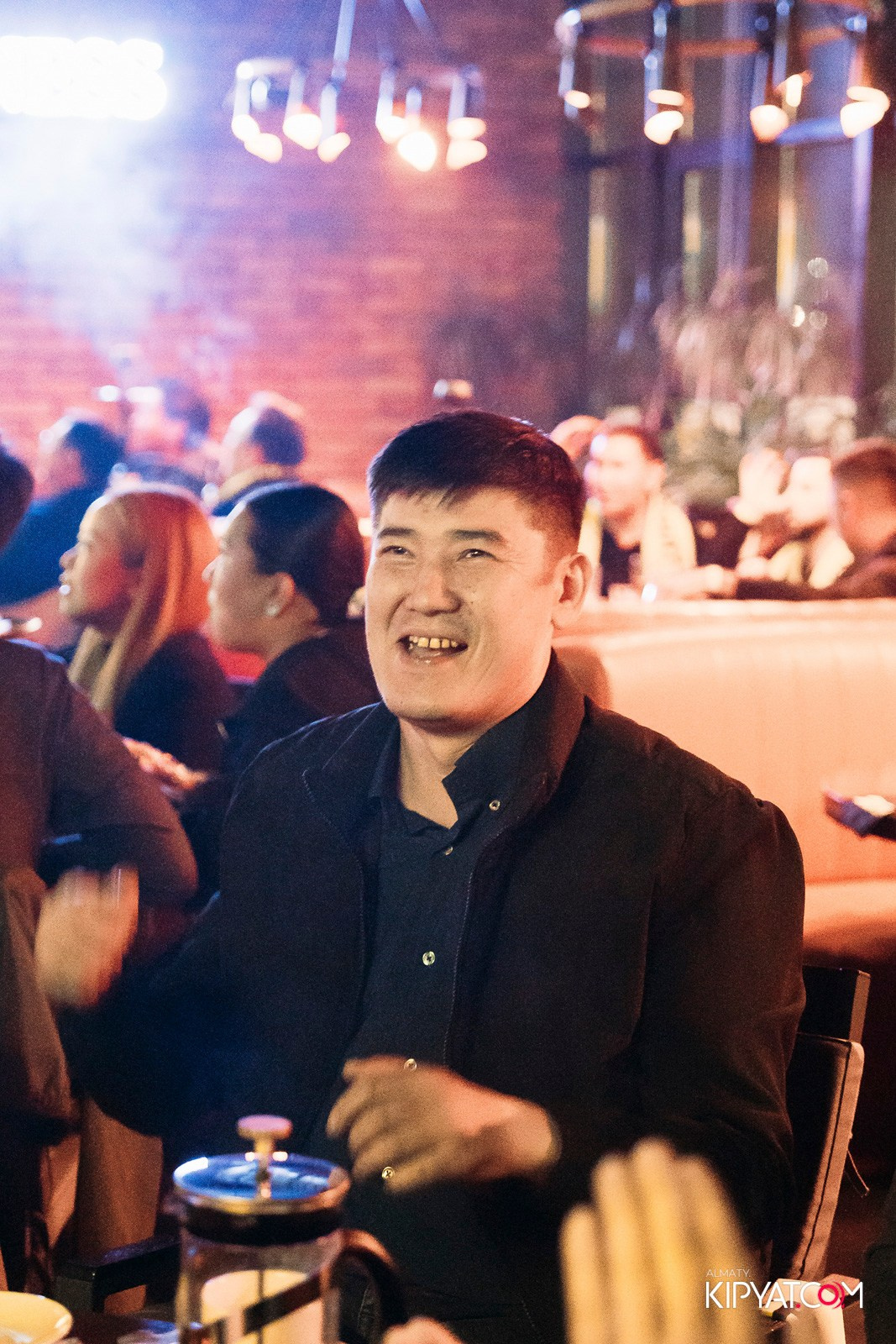 HARVEY'S PUB. КИПЯТКОМ АЛМАТЫ!