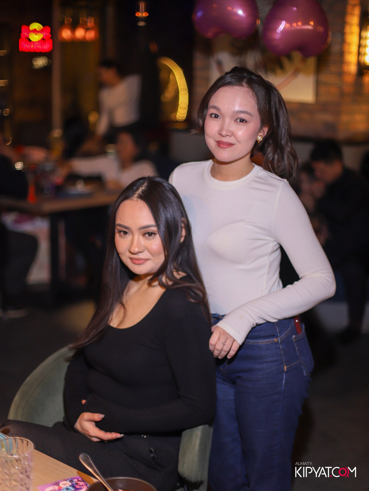 SPACE KARAOKE BAR. КИПЯТКОМ АЛМАТЫ! Фотосъемка мероприятий в Алматы